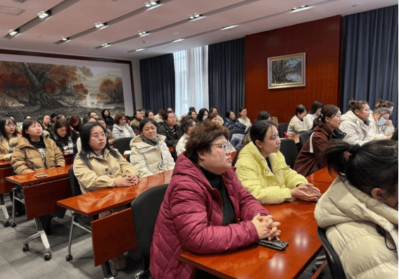 黑龙江省肇东市“三八节”联合开展妇女普法宣讲活动