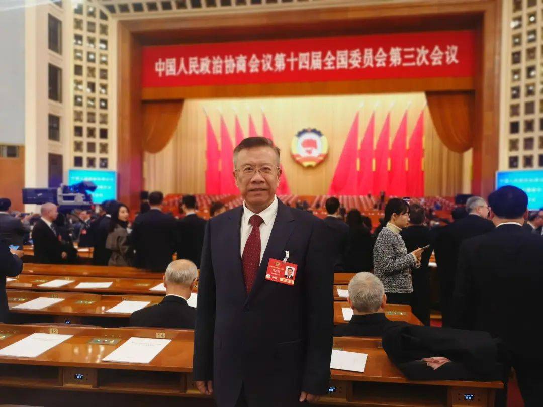全国政协委员皮剑龙：建议出台针对新就业形态的劳动保障条例