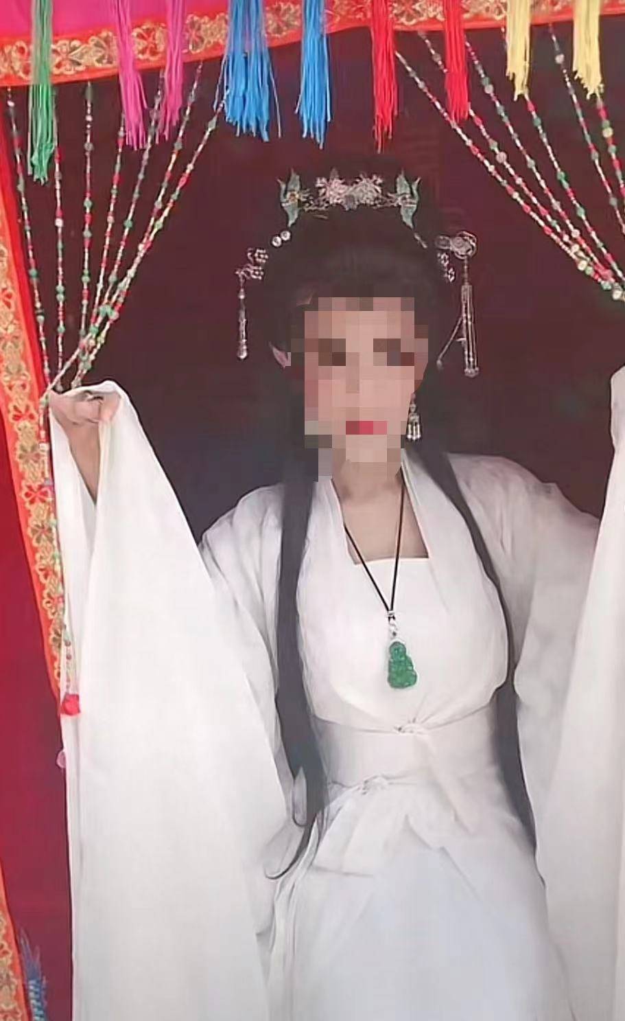 百万网红罗大美遇害案将开庭，三名嫌犯中一人被控故意杀人，家属：是共同犯罪酿成悲剧