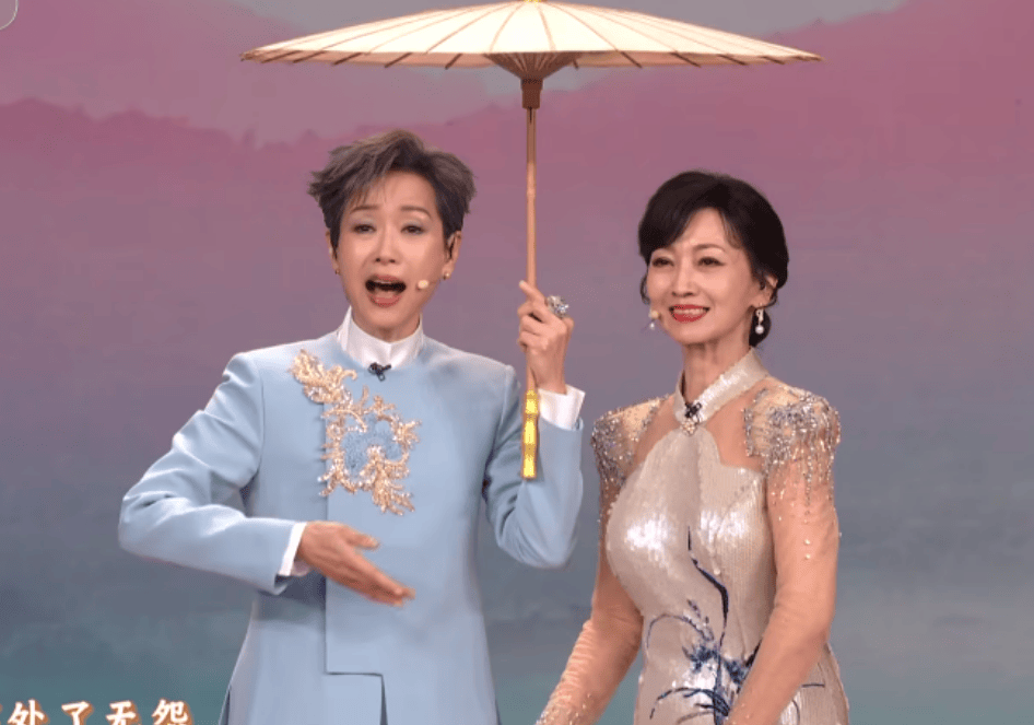 春晚众星怼脸状态：王菲大粗眉抢镜，宋佳腮红过重，关晓彤肿了