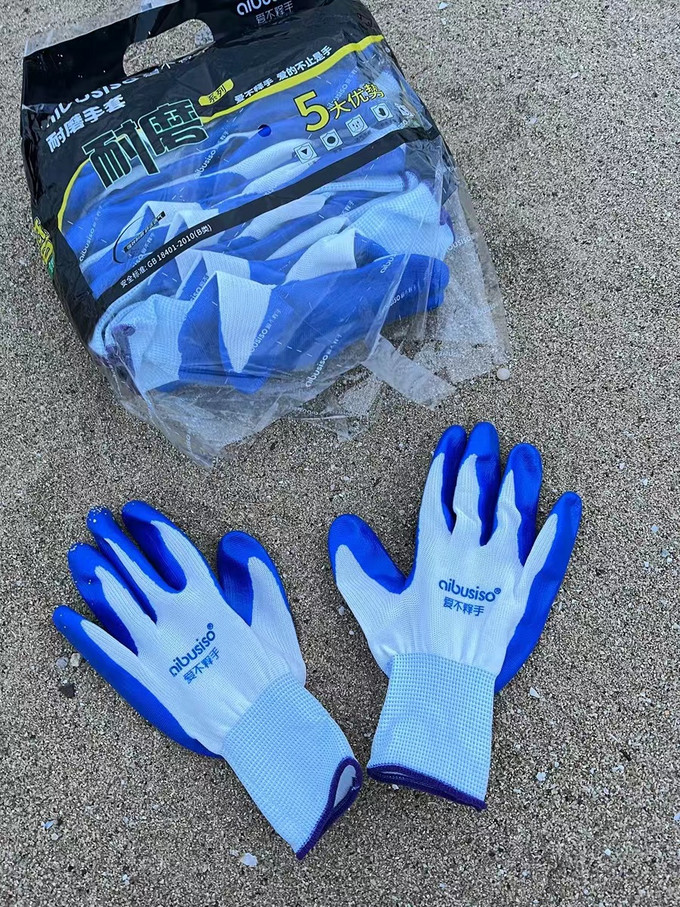 轮滑鞋手套(轮滑鞋手上的护具怎么戴)